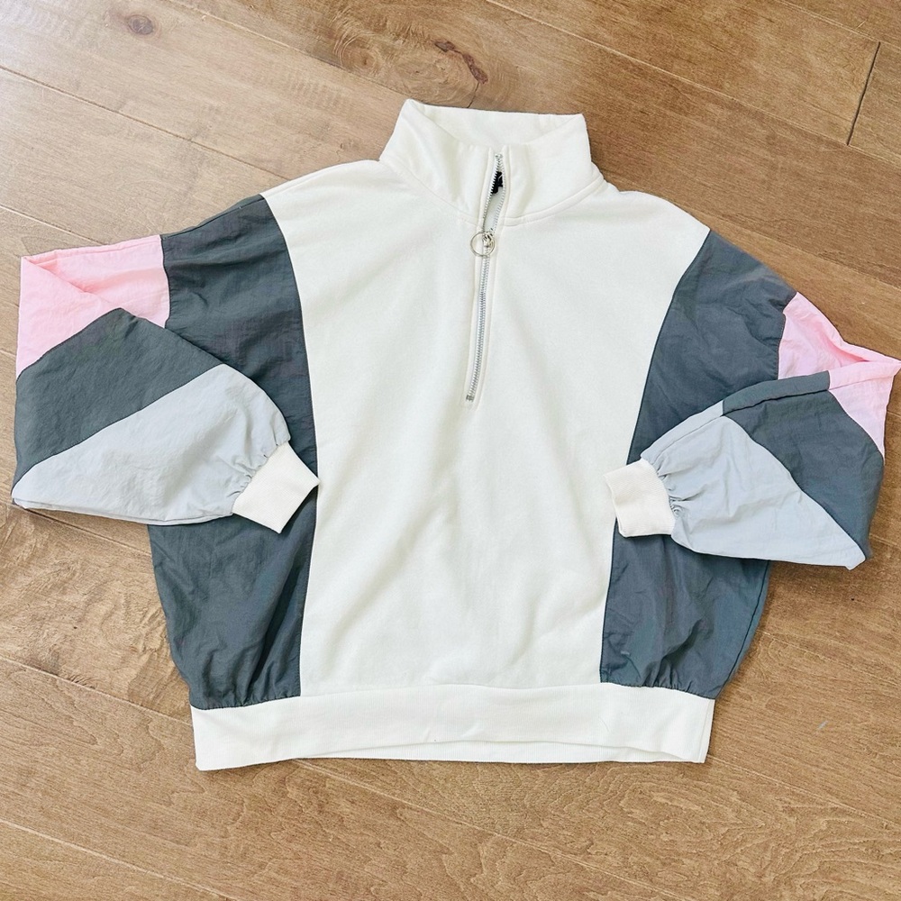 Women’s Colorblock Half-Zip Pullover